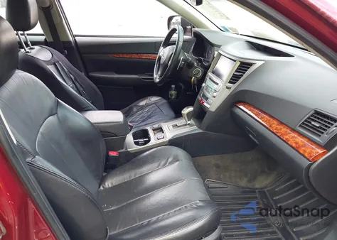 2012 Subaru Legacy 2.5I Limited z USA, uszkodzony, nr VIN 4S3BMBL60C3039151